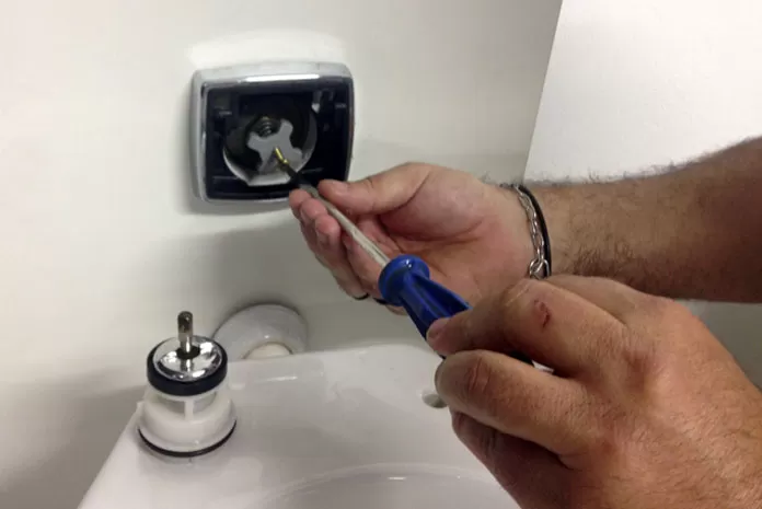 Contrate um de nossos profissionais;